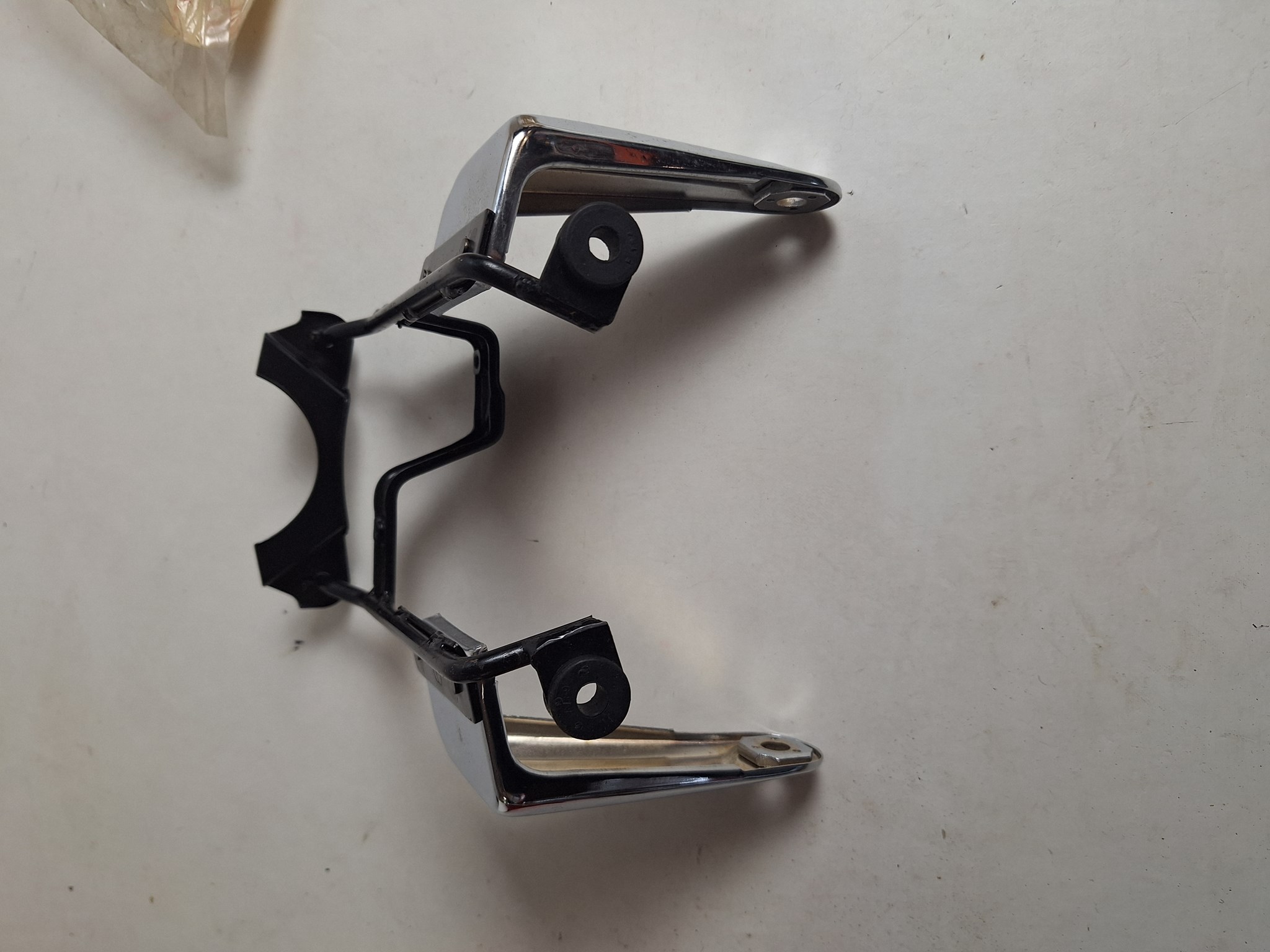 Picture of BRKT.HDLT.CASE  61315-425-010